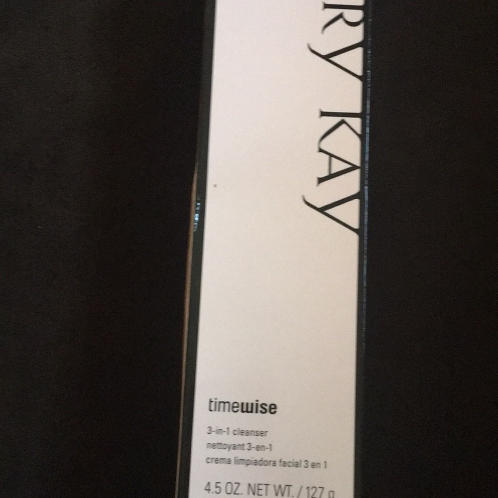 Mary Kay Time Wise 3 in 1 Cleanser